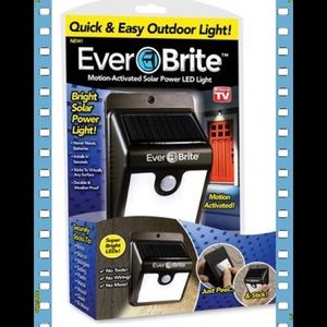 Ever Brite Solar Powered Cordless Outdoor LED Moti